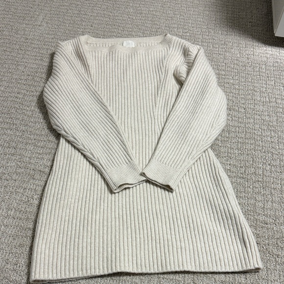 H&M Cream Ribbed Crew Neck Sweater - Picture 5 of 6